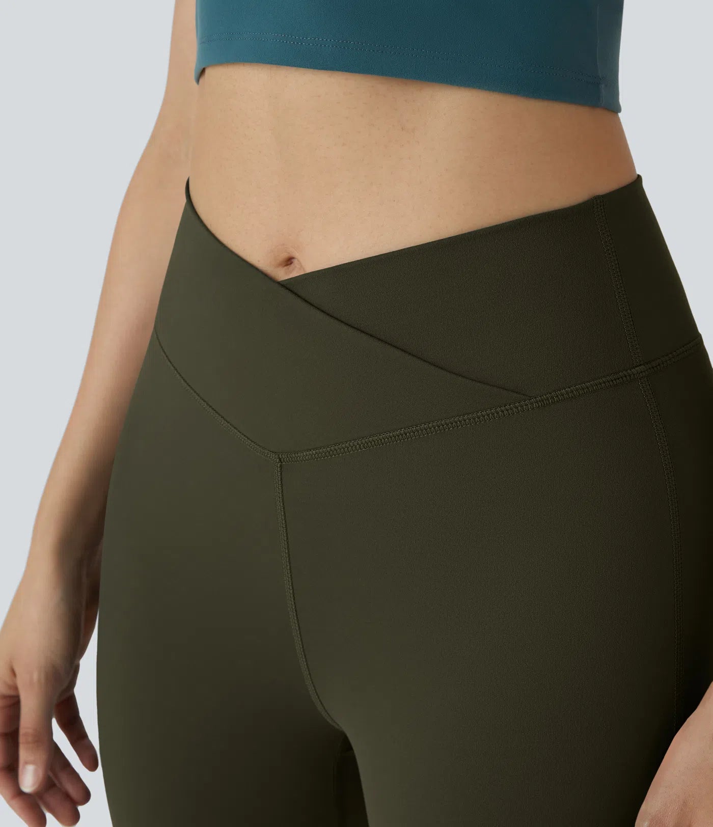 BumFlair – DayStretch High Waisted Crossover Flare Yoga Leggings