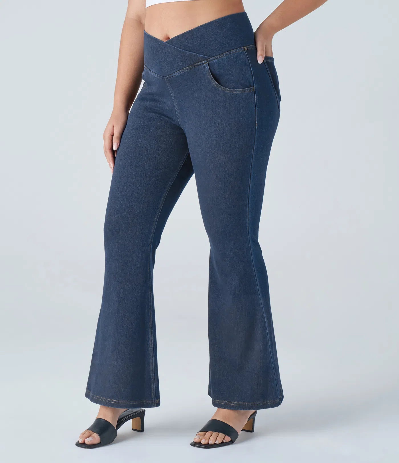 BumFlair – High Waisted Crossover Pocket Washed Casual Plus Size Jeans